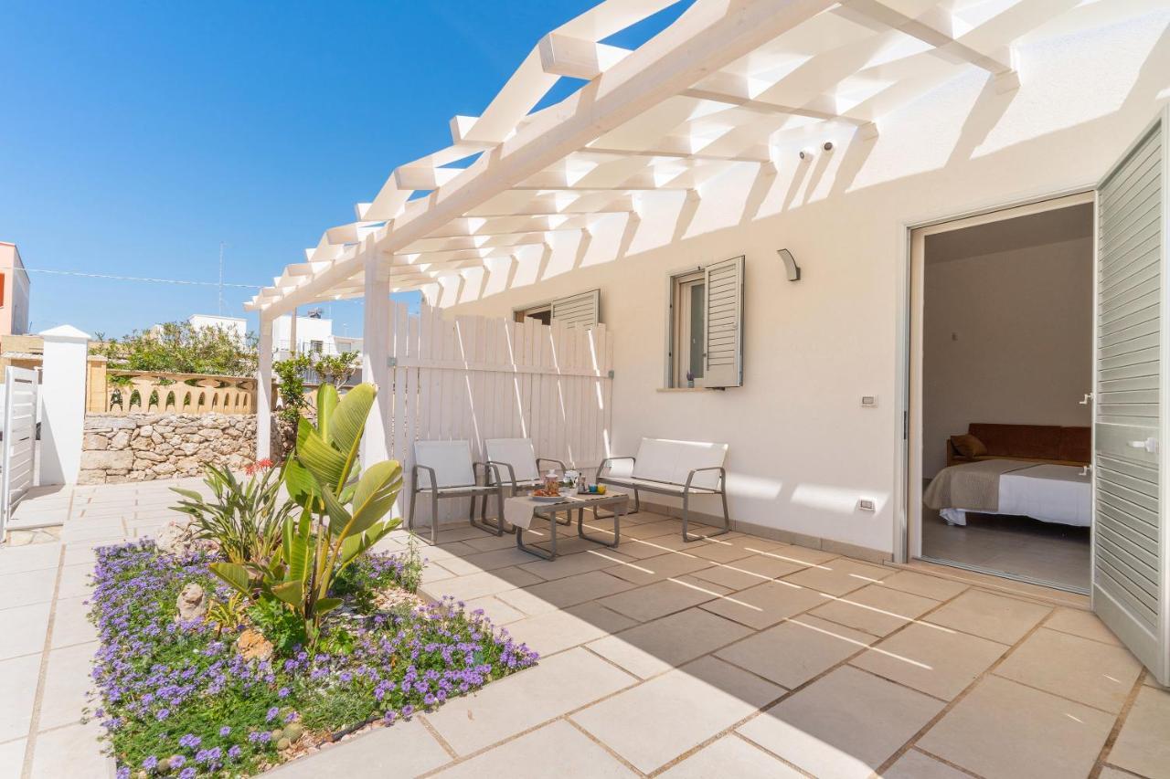 Residence Jolly Mare Torre Lapillo Exterior photo